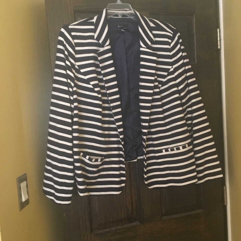 Navy blue and white blazer